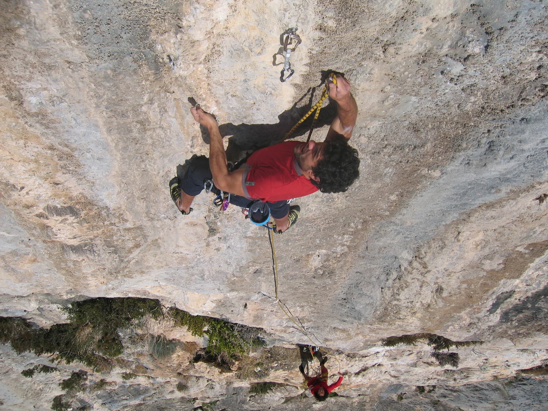 Long tufa pitches. Bring the 80-metre rope.