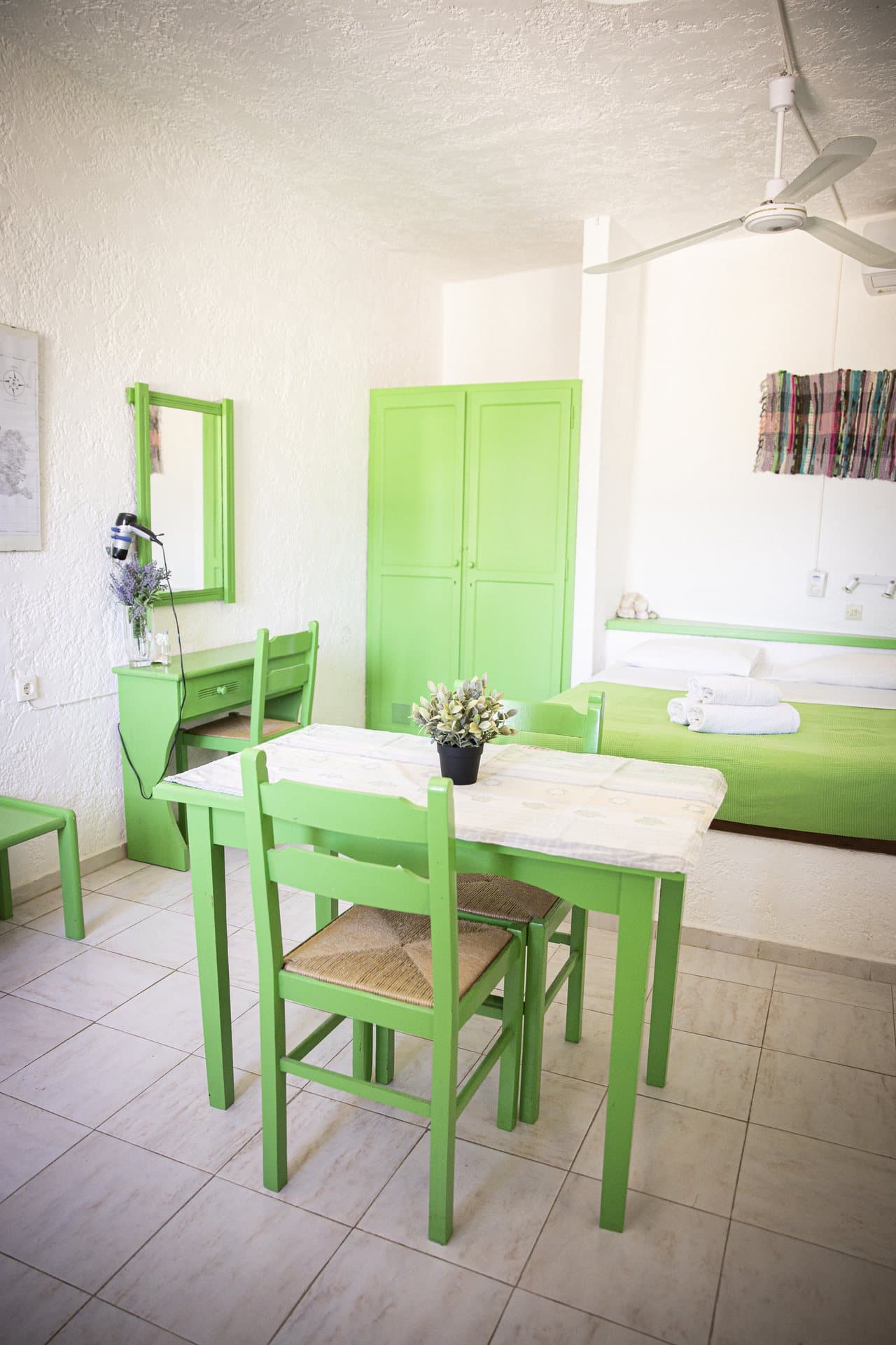 Studio 29 — Living · Ibiscus Kalymnos, Massouri