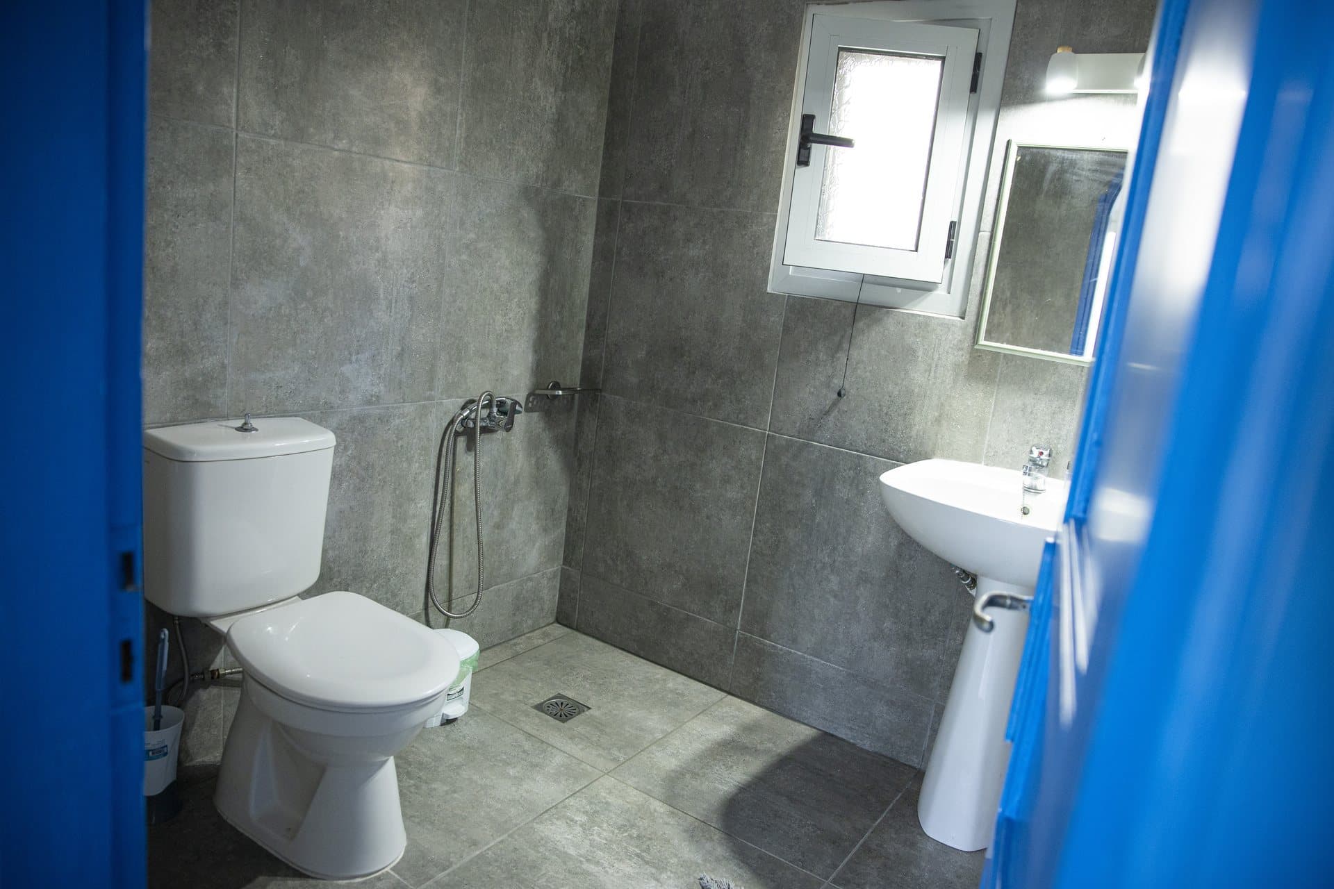 Studio 8 — Bathroom · Ibiscus Kalymnos, Massouri